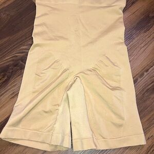 Shorts shapewear | Dressbarn